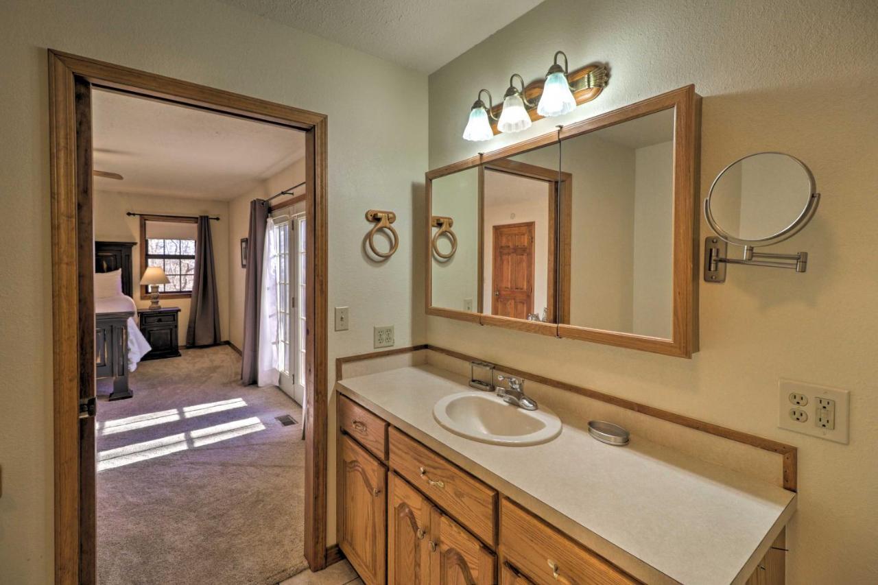 Secluded Marble Falls Family Home With Mtn Views! Extérieur photo